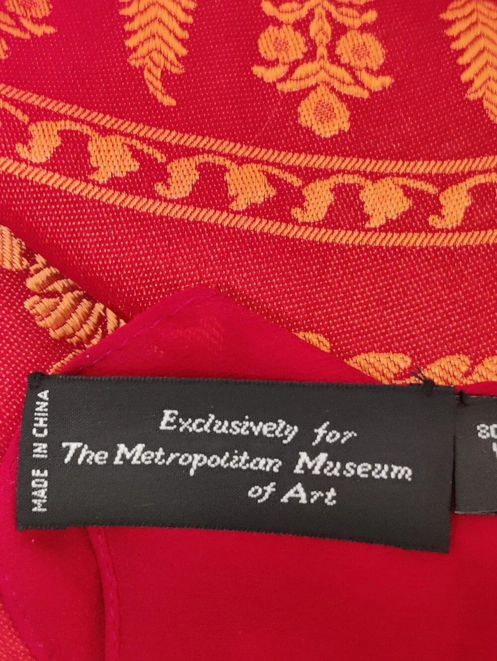 The Metropolitan Museum of Art Silk Blend Scarf Wrap Red Gold Orange 24x80